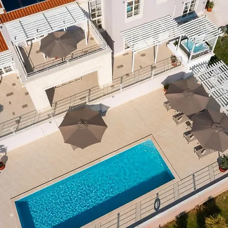 Design Aqua Villa *