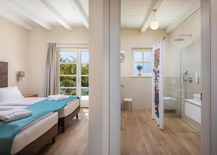 Villa Design Aqua