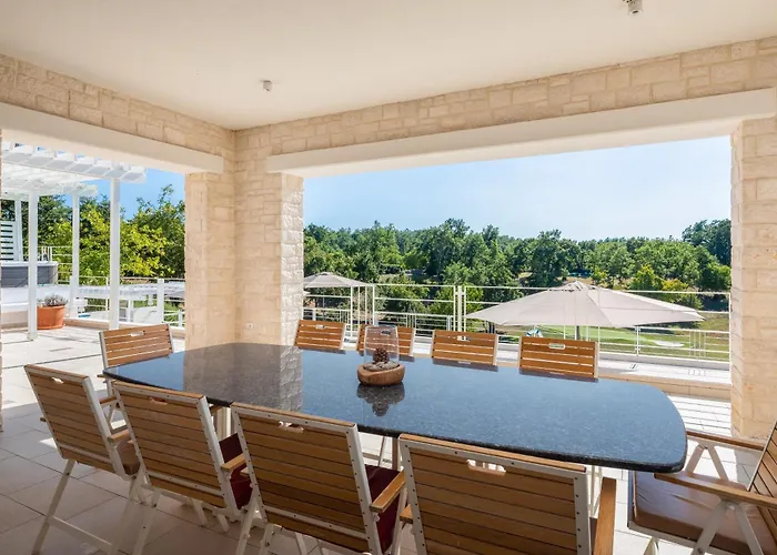 Villa Design Aqua *